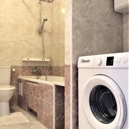 Apartament 2 Sypialnie, 2 Lazienki, Taras, *